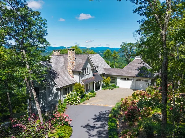486 Kerry Hill Road, Cashiers, NC 28717