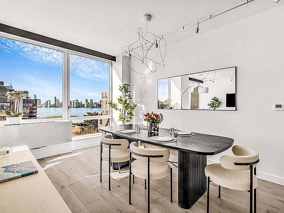3rd image of 450 W 17th St APT 1608