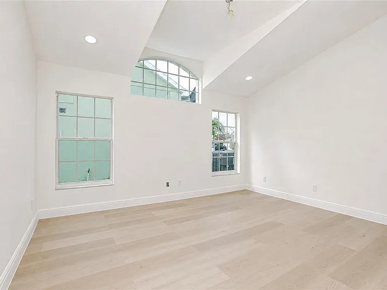 2039 Shannon Lakes Blvd — Photo 16