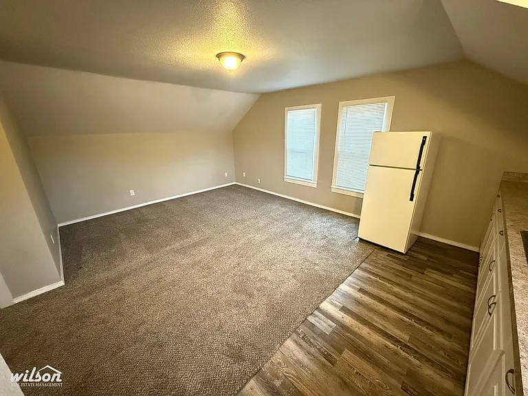 205 N Naches Ave — Photo 4