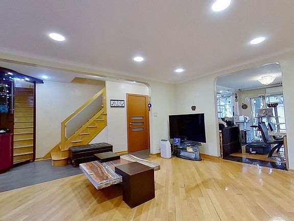 5th image of 2934 Nostrand Ave