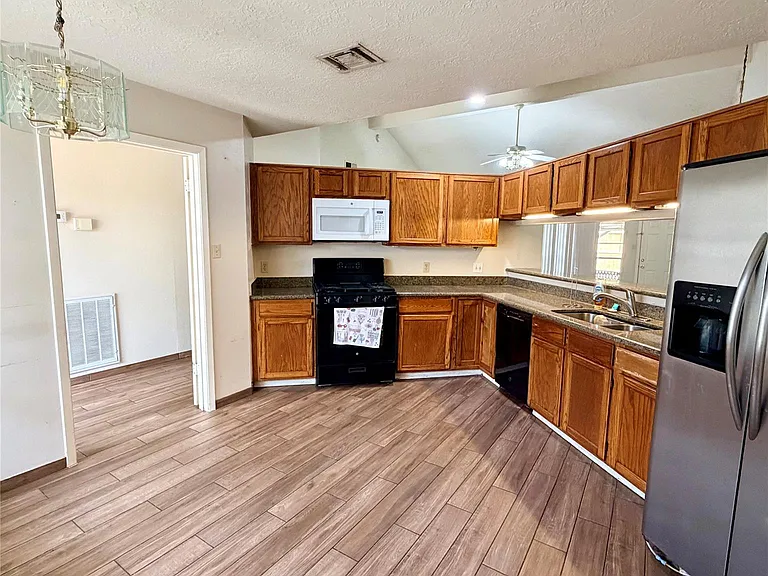 16914 Summer Dawn Pl — Photo 7