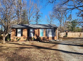 1340 Henderson Grove Church Rd, Salisbury, NC 28147