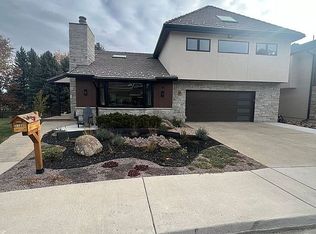 1122 Barberry Ct, Boulder, CO 80305