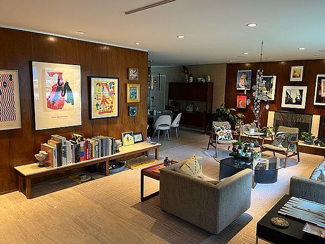 2nd image of 643 Mountain Dr