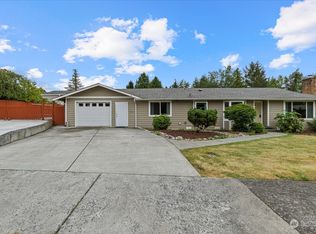 719 Peace Arch Ct, Blaine, WA
