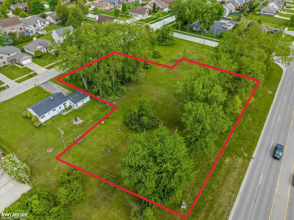 35503 Dodge Park Rd, Sterling Heights, MI 48312