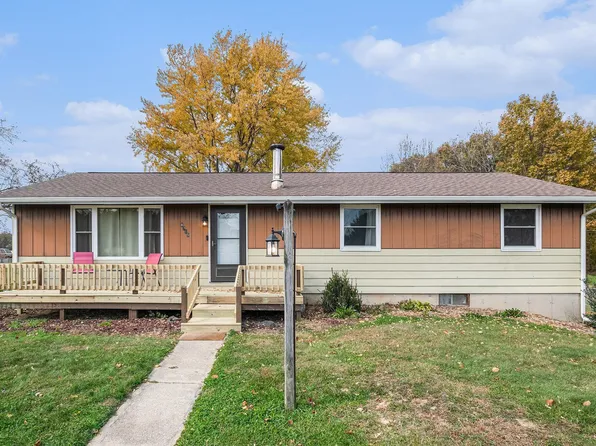8715 Iris Rd, Plymouth, IN 46563