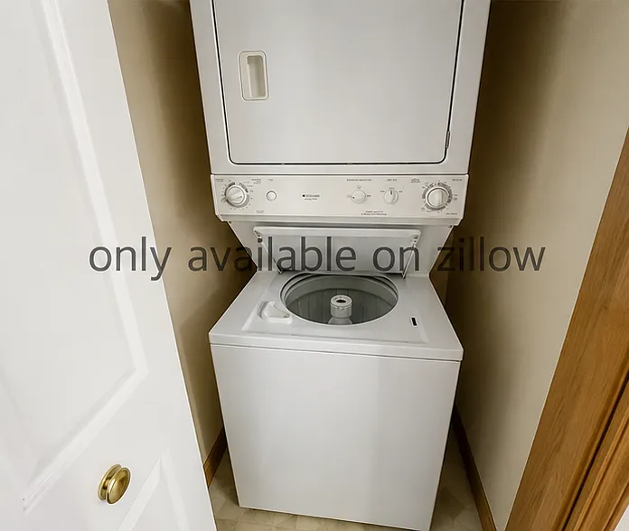 2 bed, $1,600 — Photo 4