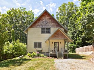 217 Saint Johns St, Arden, NC 28704