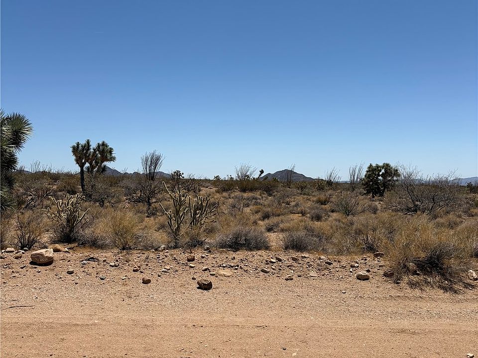 1st image of 208-04-227 E Maricopa Drive