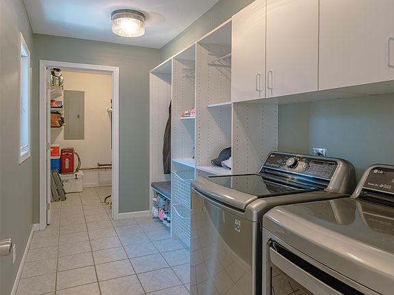 5th image of 1105 29th St