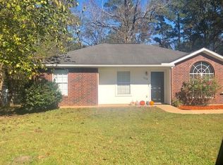 106 Parrish Rd, Lufkin, TX 75904