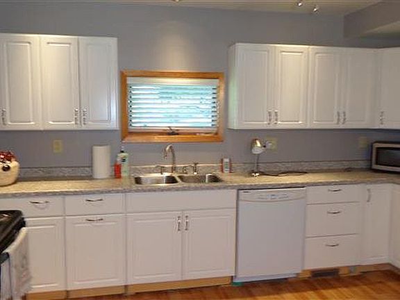 5th image of 507 W Baraga Ave