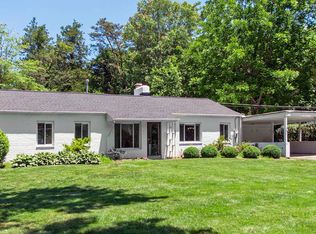 6418 Overhill Rd, Falls Church, VA 22042