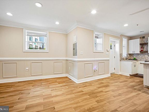 5th image of 161 Randolph Pl NW APT 1