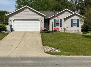 16270 Merson Ct, Buchanan, MI 49107