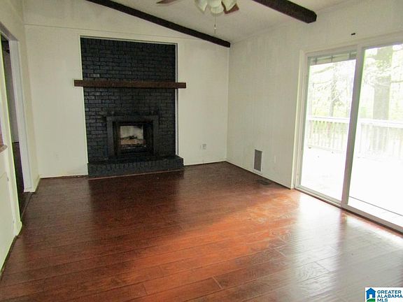 3rd image of 1717 Kathy Ln