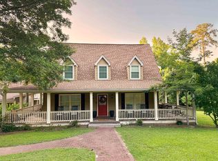 1140 Fletcher Dr, Quincy, FL 32351