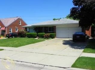 8147 Potomac Ave, Center Line, MI 48015