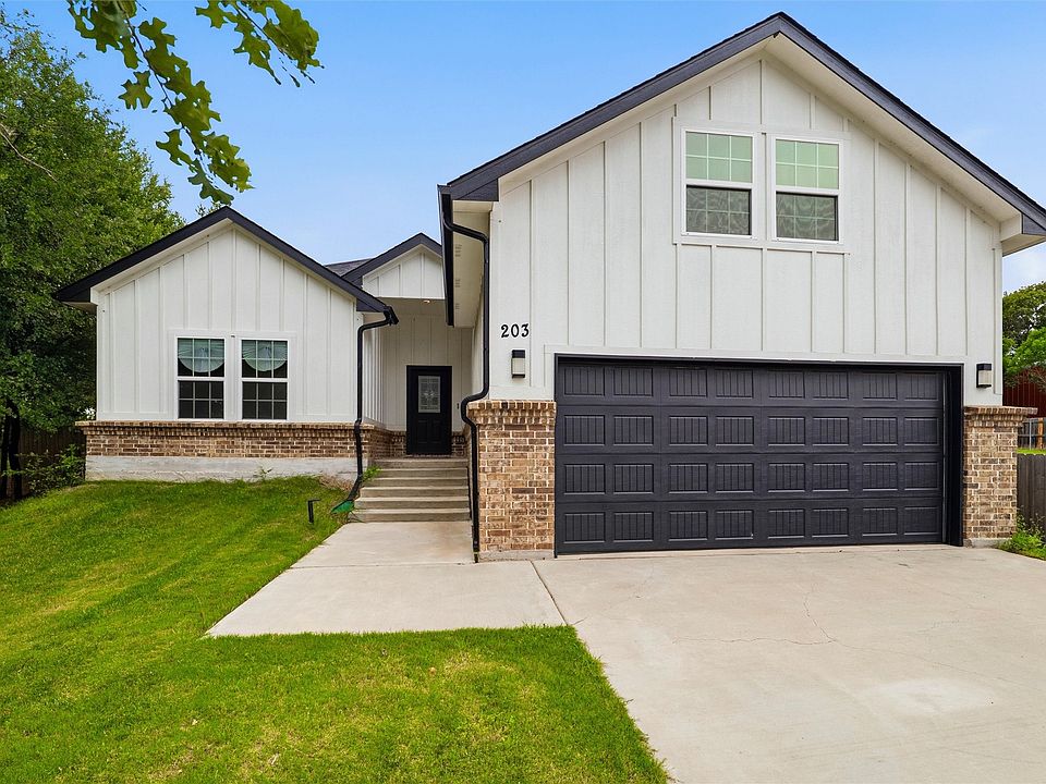 1st image of 203 Pioneer Dr