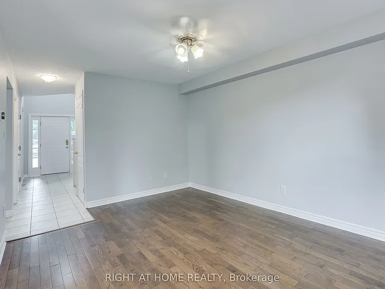 2206 Coronation Dr — Photo 8