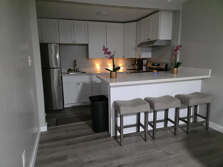 2745 E 10th St #1 — Photo 3
