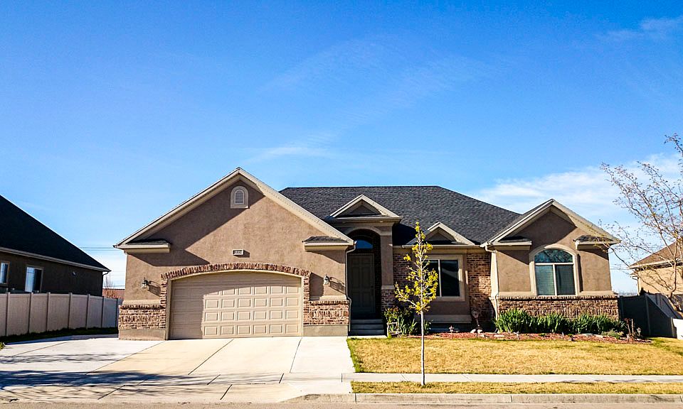 1st image of 3332 W Chatel Dr
