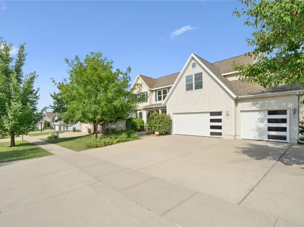 415 Westridge Dr SW, Cedar Rapids, IA 52404