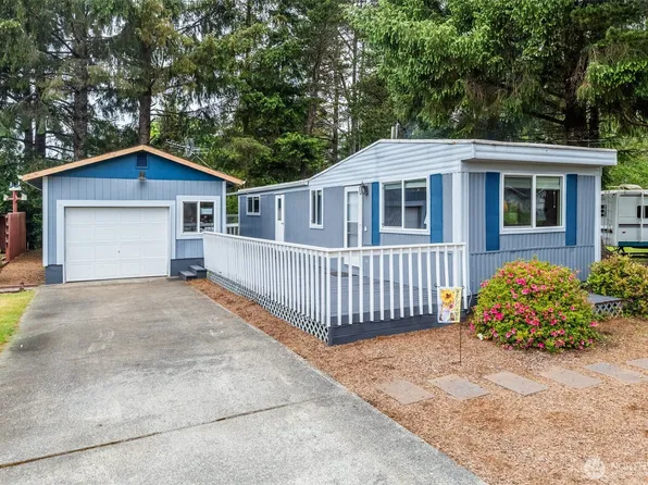 31109 N Place, Ocean Park, WA 98640