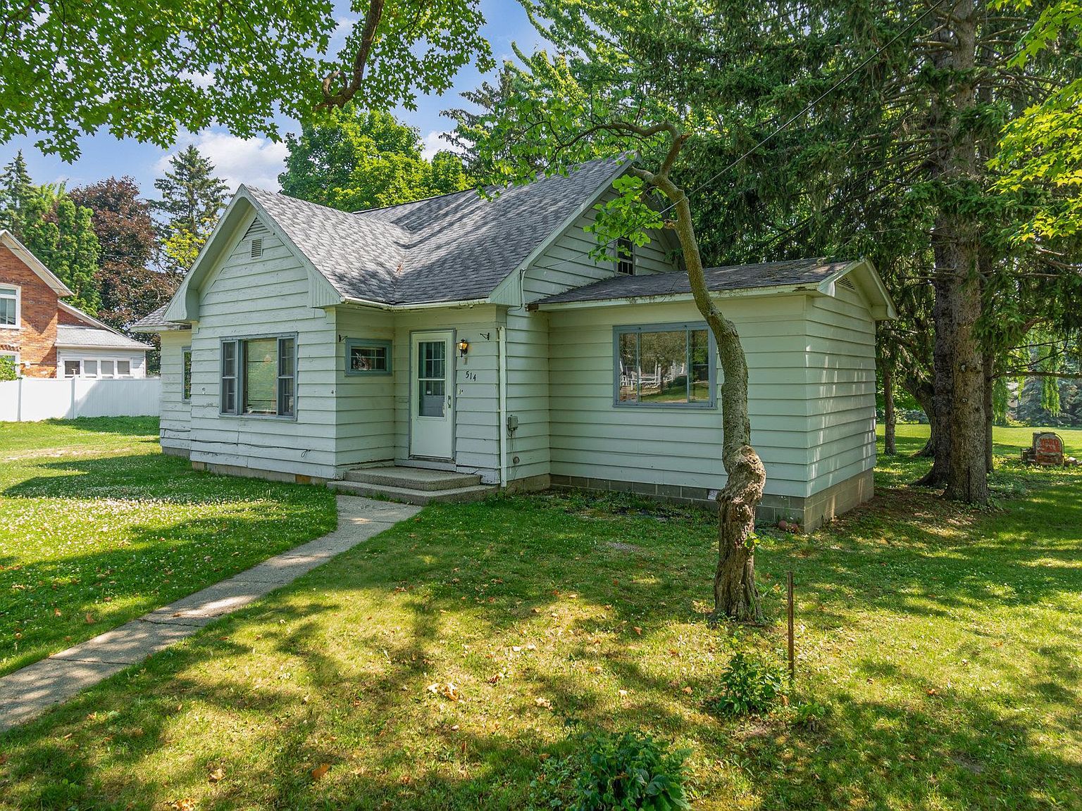 514 N Jeffery Ave, Ithaca, MI 48847 MLS 1913031 Zillow