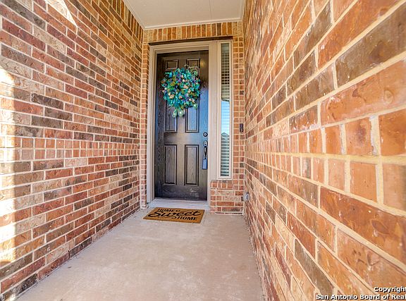 3rd image of 7410 Cove Way