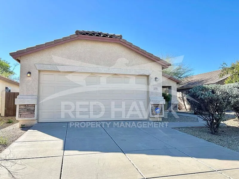 Building Photo - 2701 E Bagdad Rd