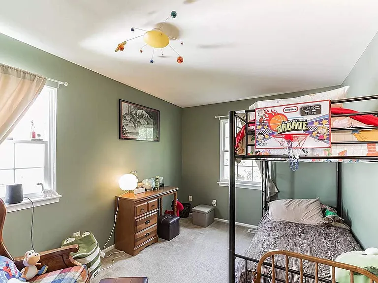 15 Coventry Ln — Photo 9