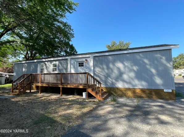 1060 N Wenas Rd Unit 9, Selah, WA 98942