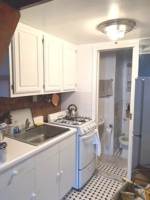 Rented by Maz Group NY | media 11