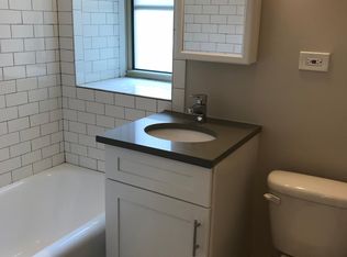 1322 E Hyde Park Blvd #3, Chicago, IL 60615