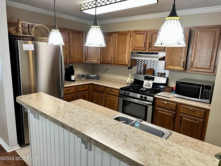 21 Dogwood Dr — Photo 7