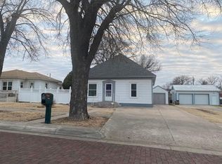 728 N Sherman Ave, Liberal, KS 67901