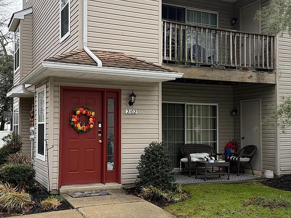 2nd image of 2102 Tanglewood Ct