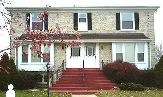 3rd image of 10400 Waterford Dr