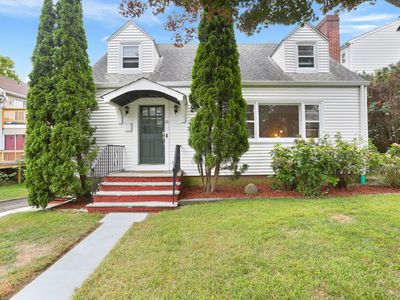 88 Pine Hill Avenue, Stamford, CT, 06906