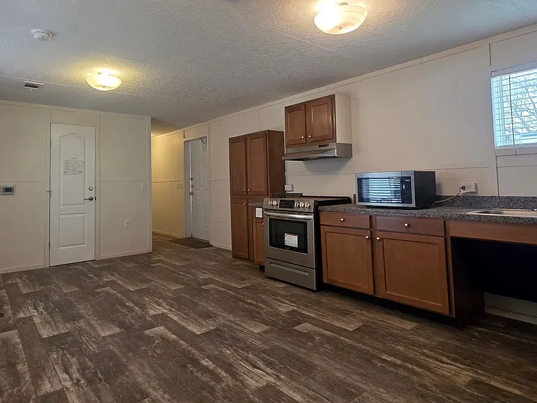 6801 19th St #179 — Photo 3