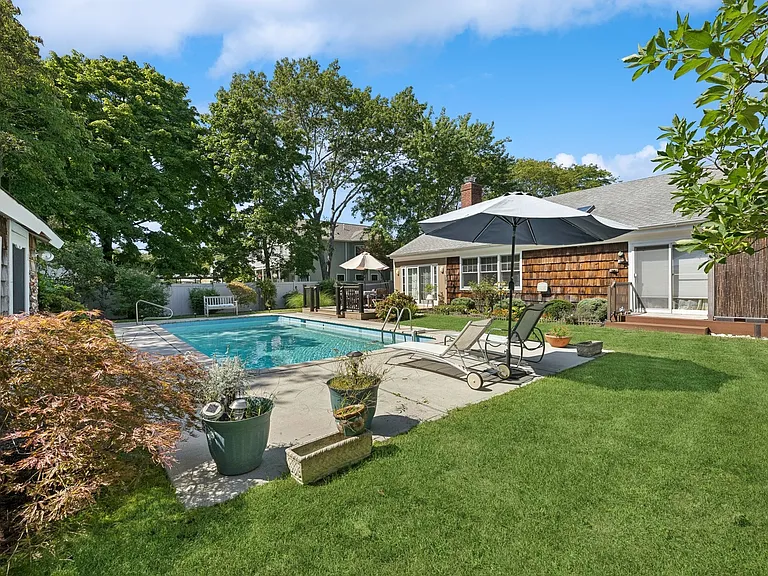 7 Linda Ln — Photo 34
