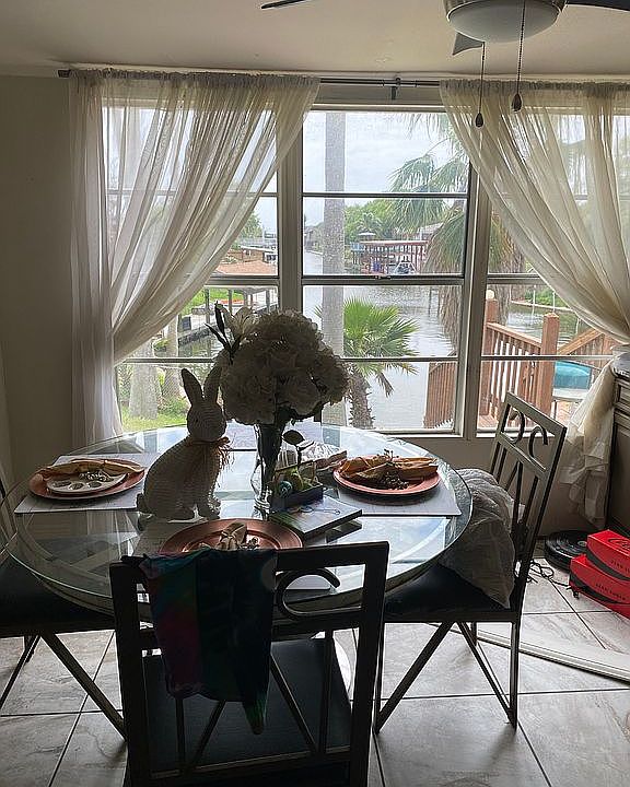 1st image of 233 Caribbean Dr