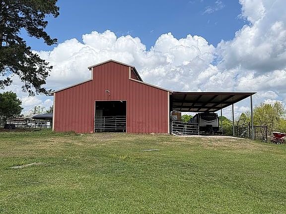 4th image of 4265 County Road 260
