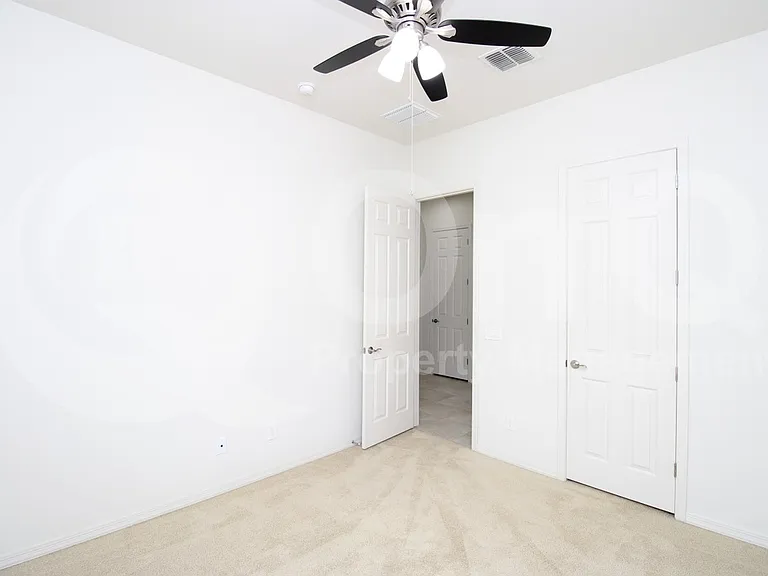 1863 E Canyon Way — Photo 18