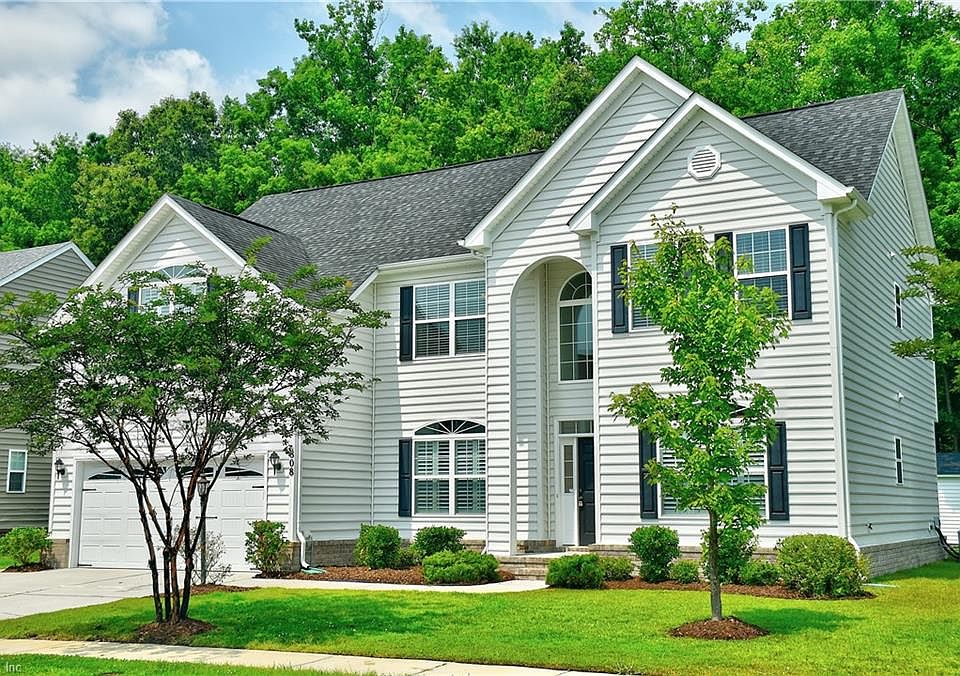 1st image of 808 Aaron Culbreth Ct