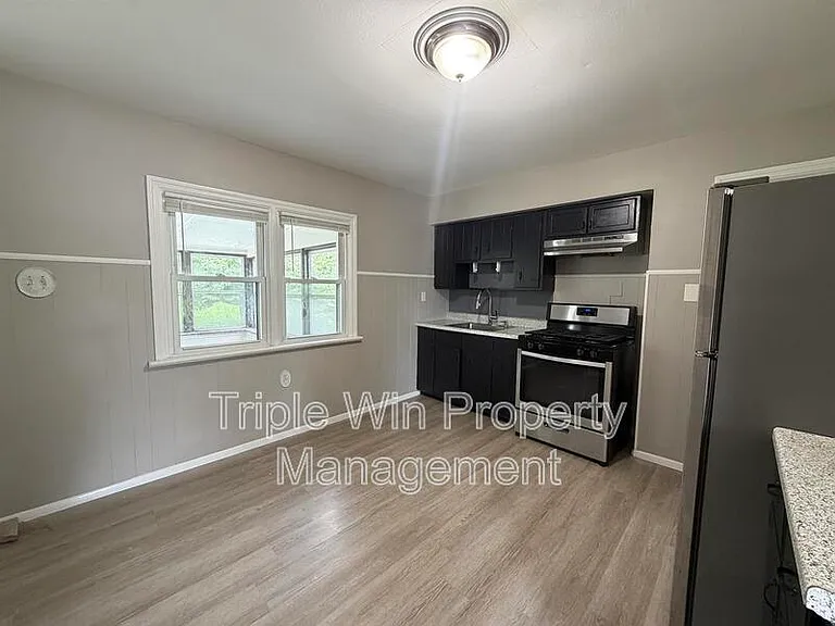 1145 Patterson Rd — Photo 19