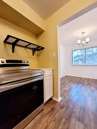 1209 Teakwood Pl Photo 1